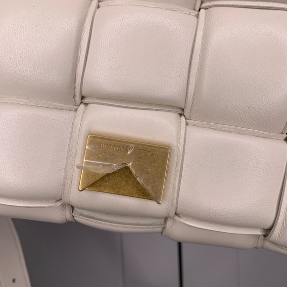 Bottega Veneta Padded Cassette Classic White Leather - Picture 5 of 16